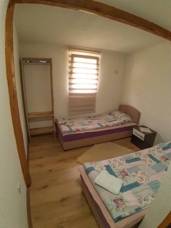 Camp Sutjeska Kemping *