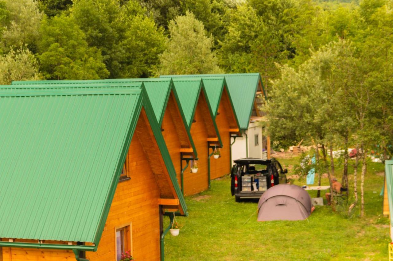 Camp Sutjeska * Tjentiste
